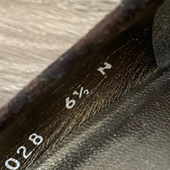 Stuart Weitzman Vintage Cheetah Print Suede Wedges, Size 6.5 - Picture 7 of 7